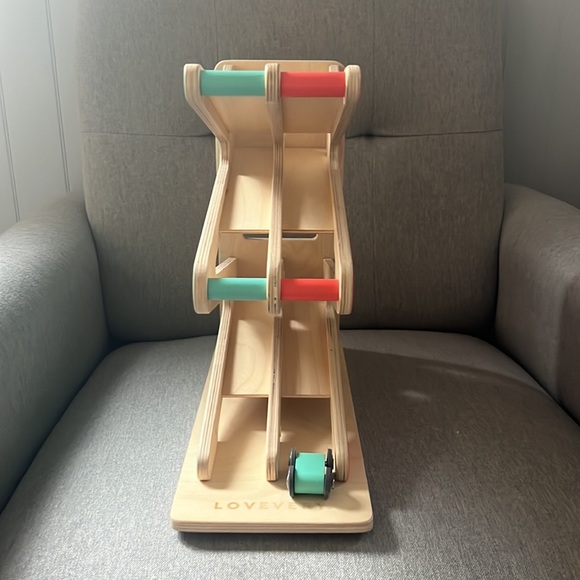 Lovevery Car Ramp Race Track - Picture 2 of 3